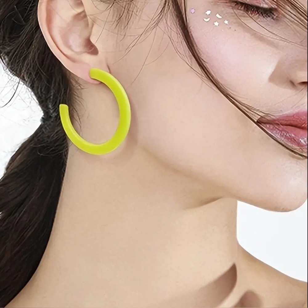 🎁 Neon Hoop Earrings - Orange, Green, Yellow